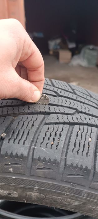 Продам шини 215/60 r17 NOKIAN NORDMAN RS 2 SUV