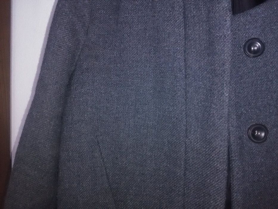 Sobretudo cinza ZARA (M)