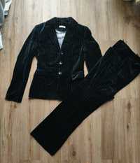 Garsonka aksamitna czarna w paski spodnie i garnitur gaddis