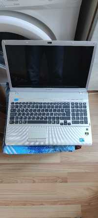 Laptop Sony VAIO VPCF12F4 E