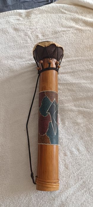 Tambor feito de cana Bambu
