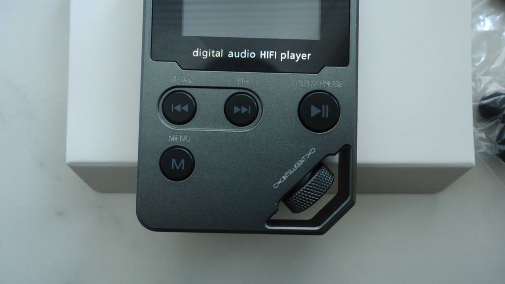 C5 8GB Lossless (FLAC) Bluetooth Music Player