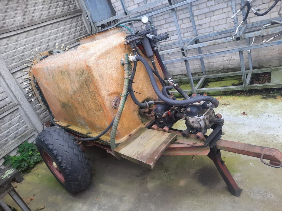 Opryskiwacz sadowniczy ślęza