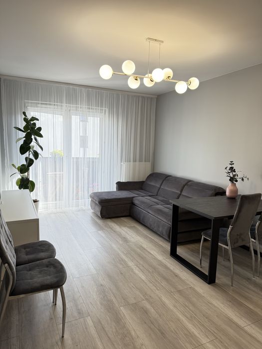 Dwupokojowe mieszkanie 45 m2, Jagodno, parking