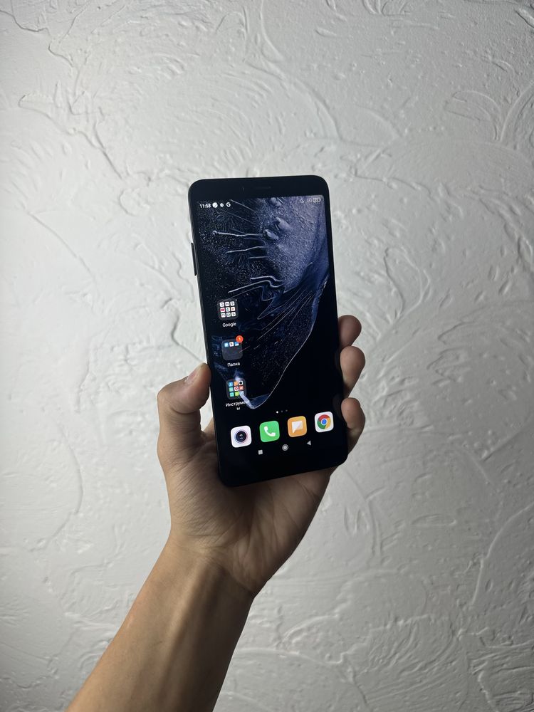 Redmi S2  3/32 gb працює!