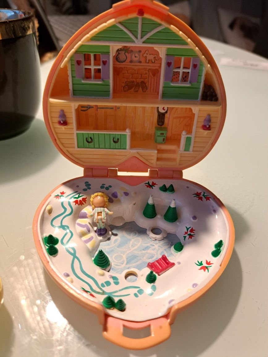 Polly pocket z 1989 roku serduszko