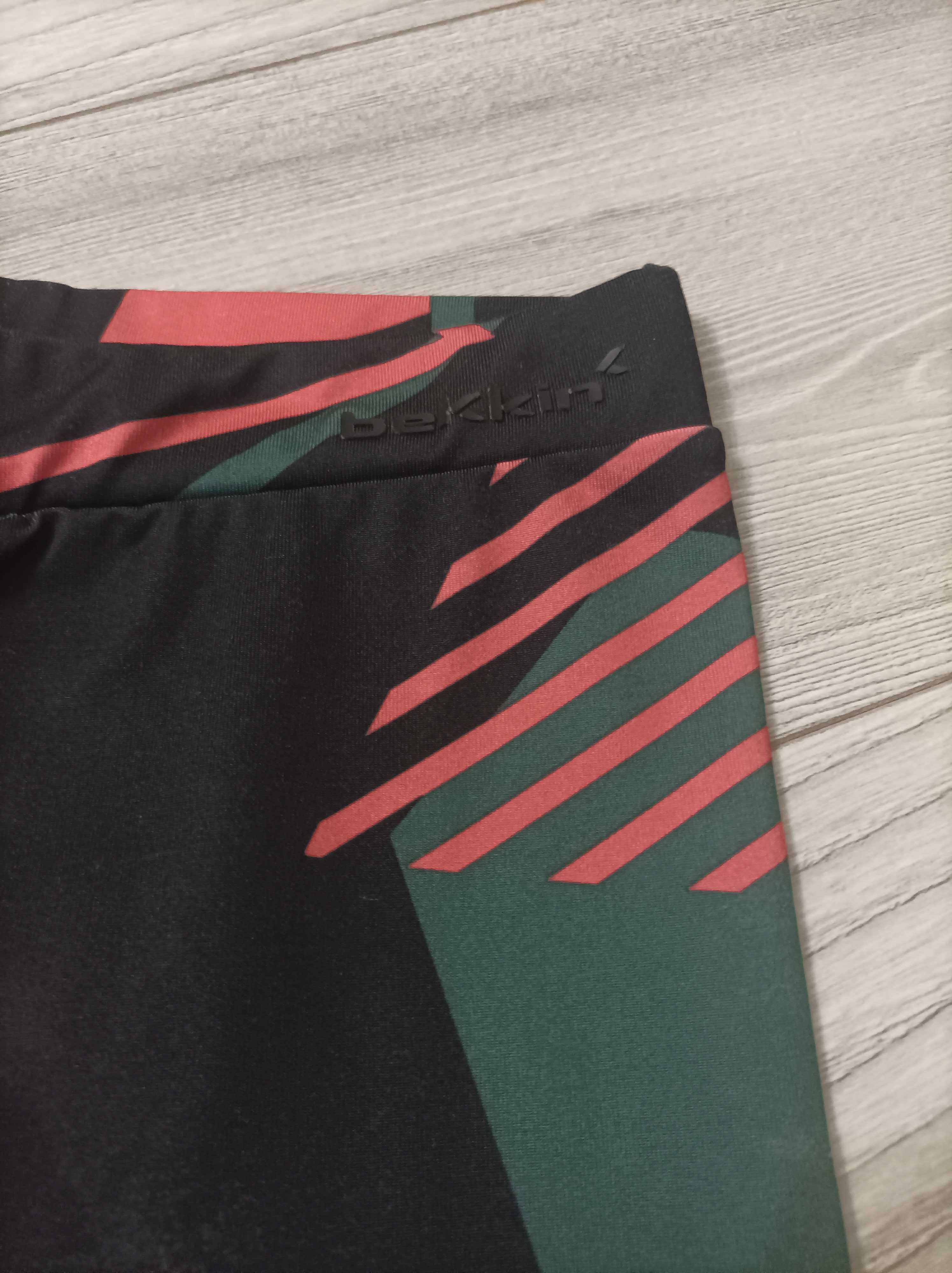 Legginsy firmy Bekkin dla dziewczynki w rozmiarze 152 cm