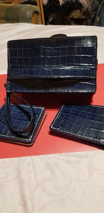 Продам мужскую барсетка ручной работы из натуральной кожи.