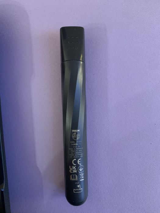Трімер електобритва Philips OneBlade Електростанок QP1424/65 з чохлом