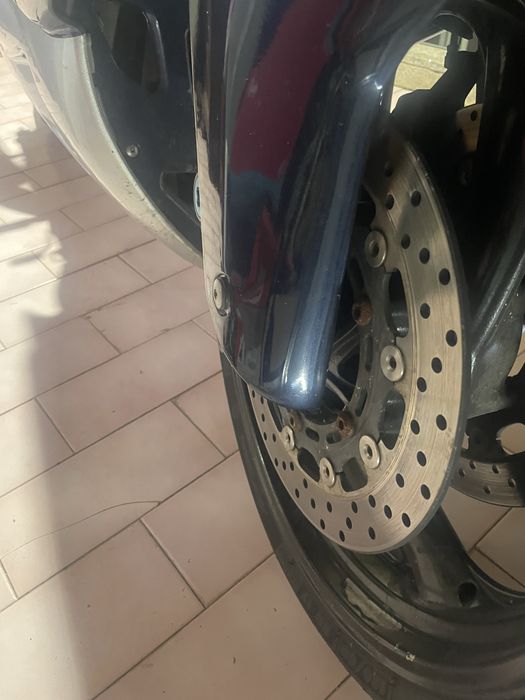 Vendo yzf 690r em exelente estado