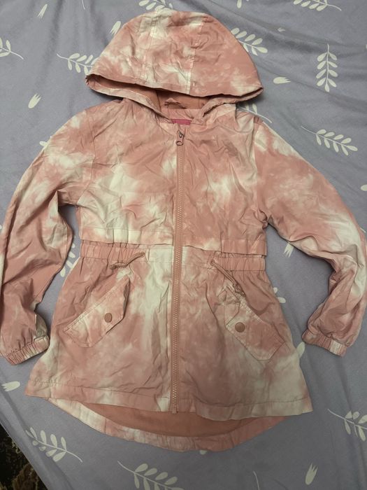 Куртки для дівчинки