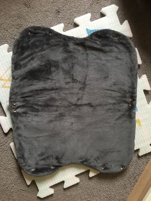 Mufka do wózka dla dziecka