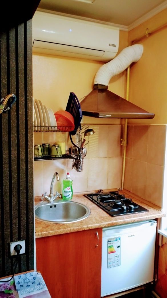 ПОЧАСОВО, ПОСУТОЧНО, 1 к. студия на пр. Центральном 124 А, Wi-Fi, доки