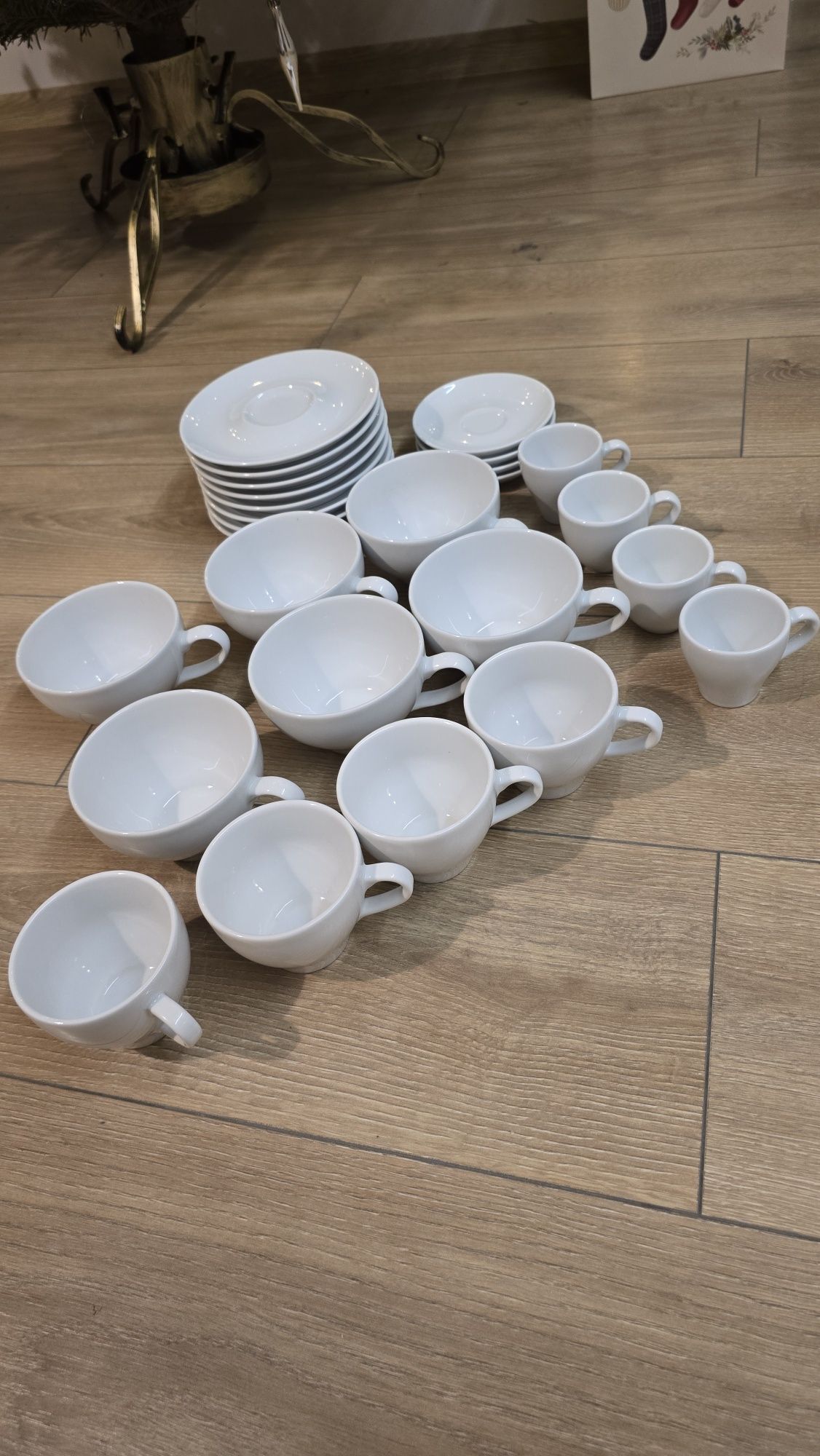 Filiżanki porcelanowe