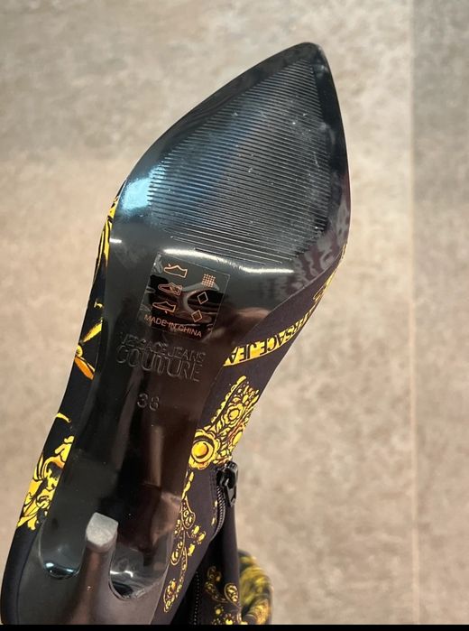 Botas EXTRAVAGANTES VERSACE Couture