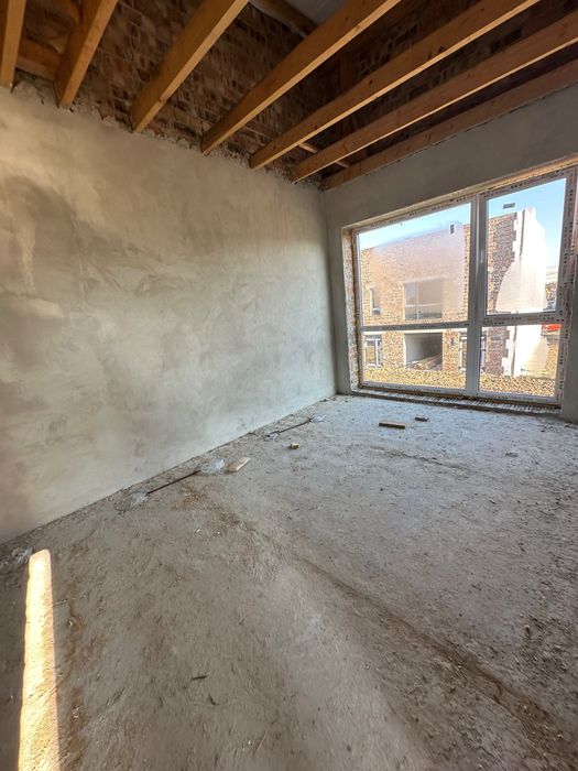 Терміново продаж триплексу