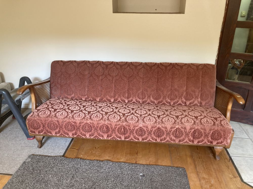 Sprawna wersalka używana