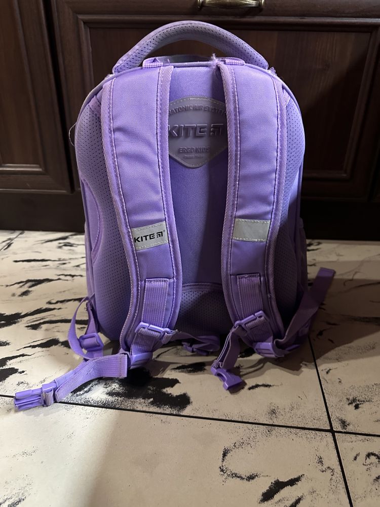 Продам рюкзак шкільний каркасний Kite Education Lovely K22-555S-2