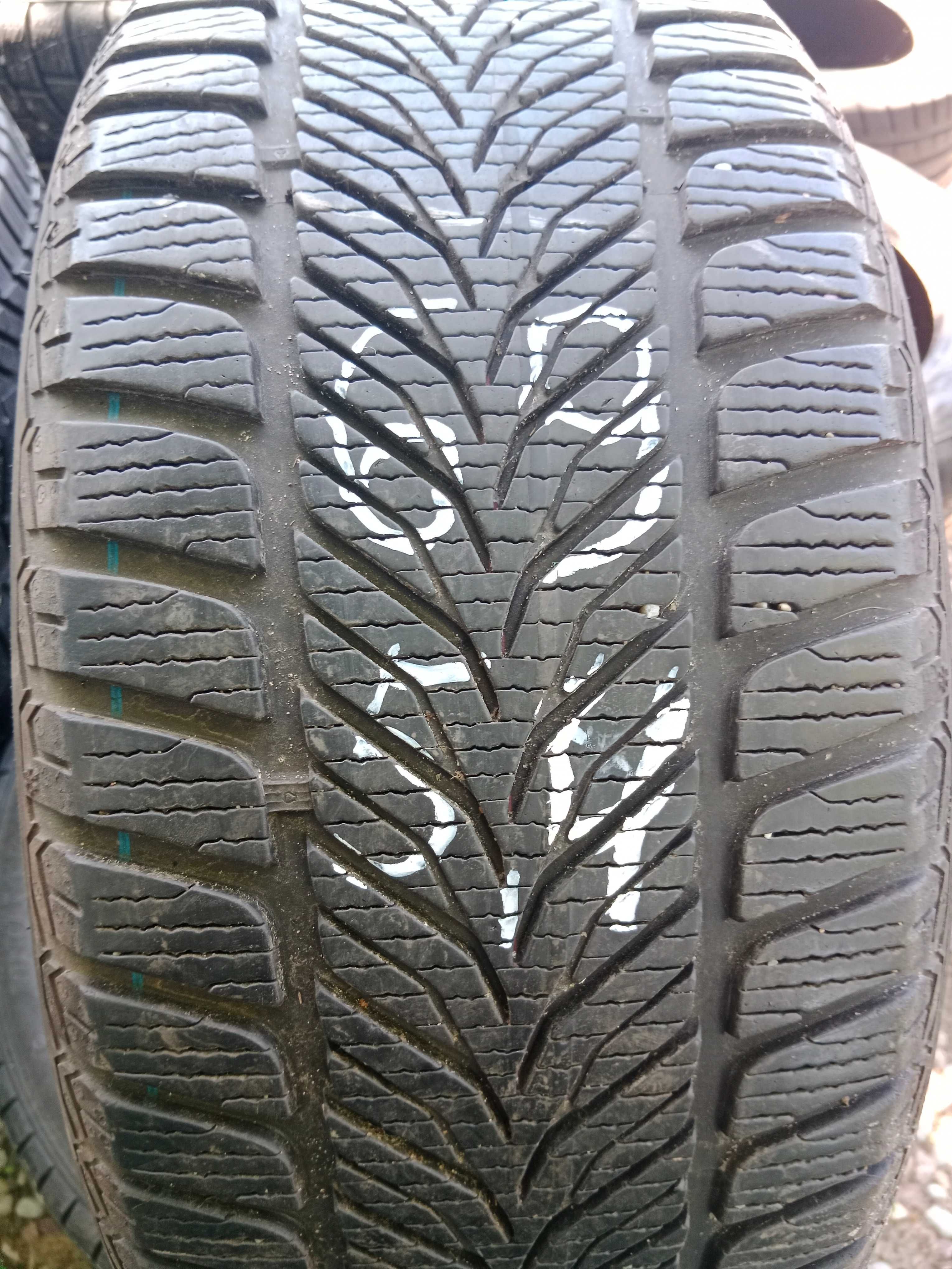 Opona używana 225/45R17 Kelly Winter HP 1szt.