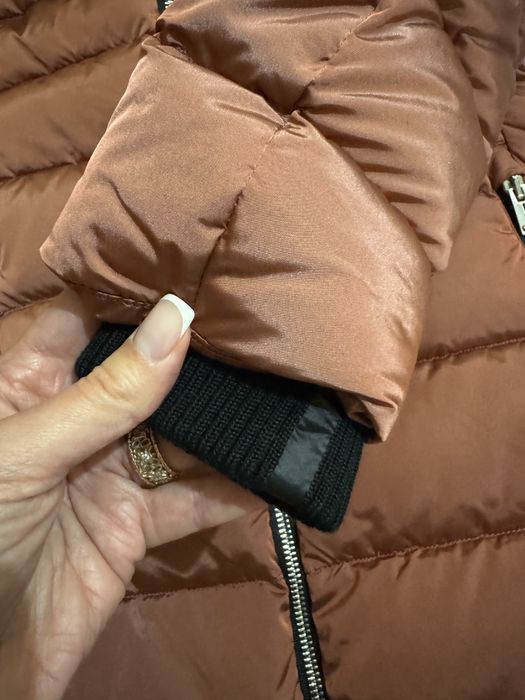 Зимові пальто куртки пух качки Add оригінал Італія 42/XS, 44/S