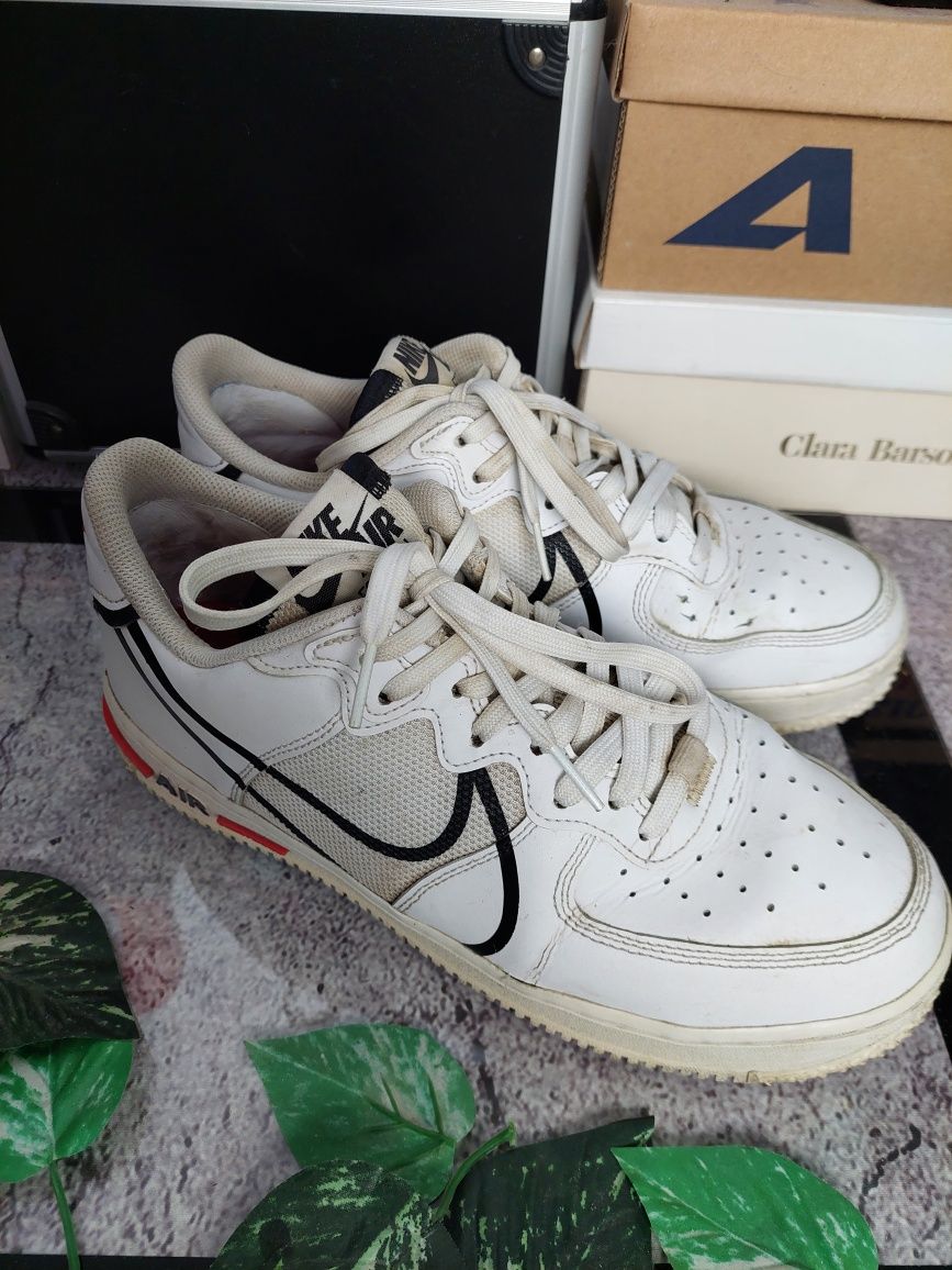Buty Nike Air Force 1 React 43