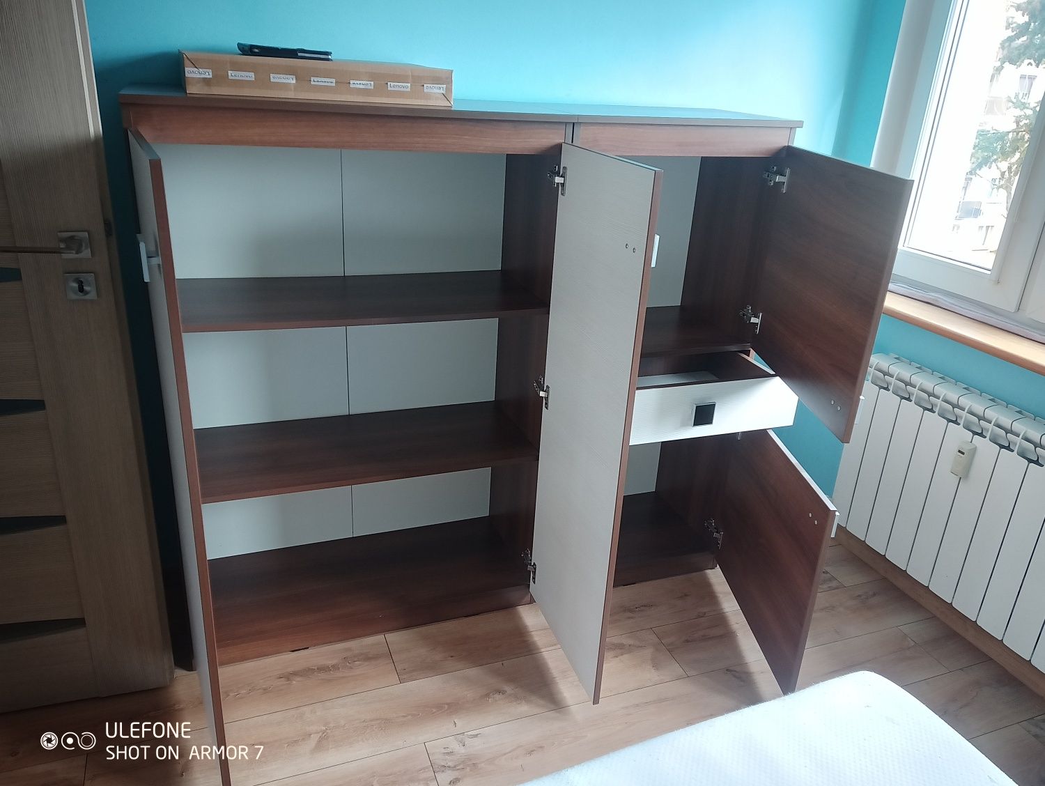 Meble pokojowe młodzieżowe
