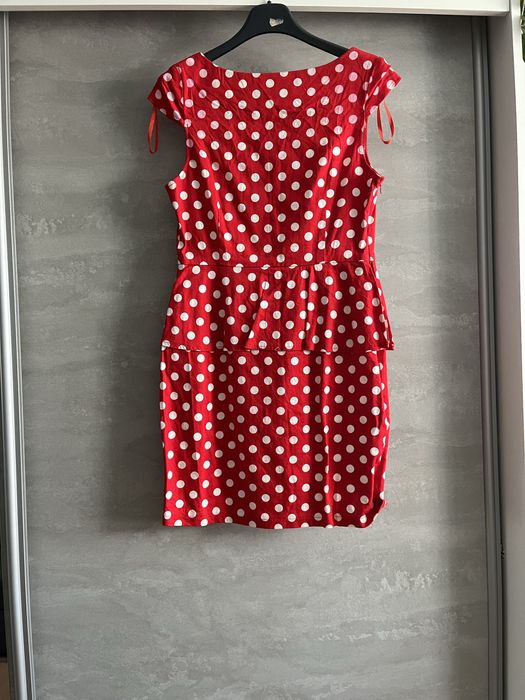 Czerwona Sukienka w groszki rozm 10 s 36
