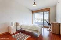 433879 - Modern room with balcony in Hospital São João, close to...
