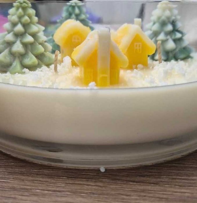 Świeca sojowa świąteczna ręcznie robiona