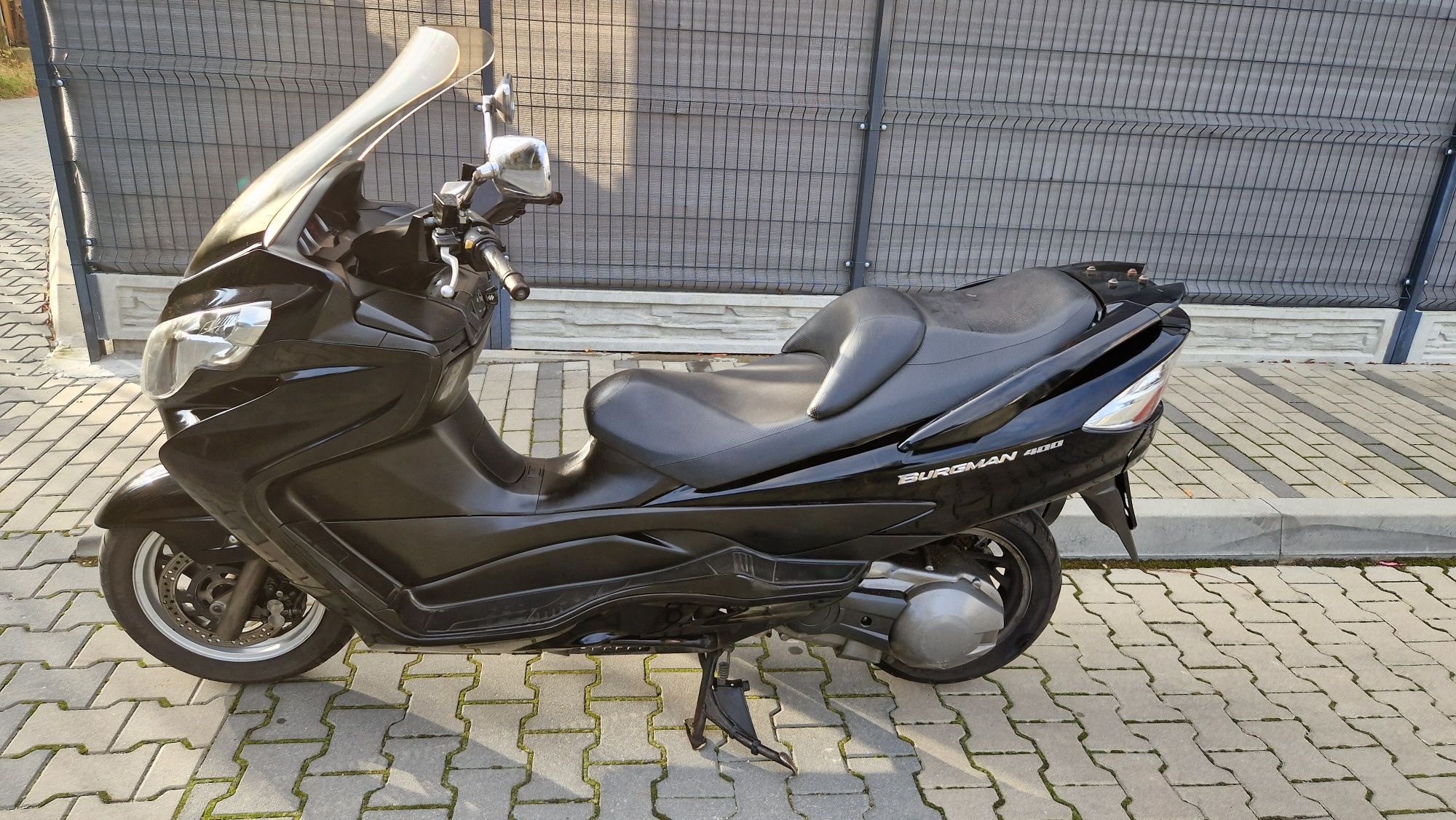 Suzuki Burgman 400