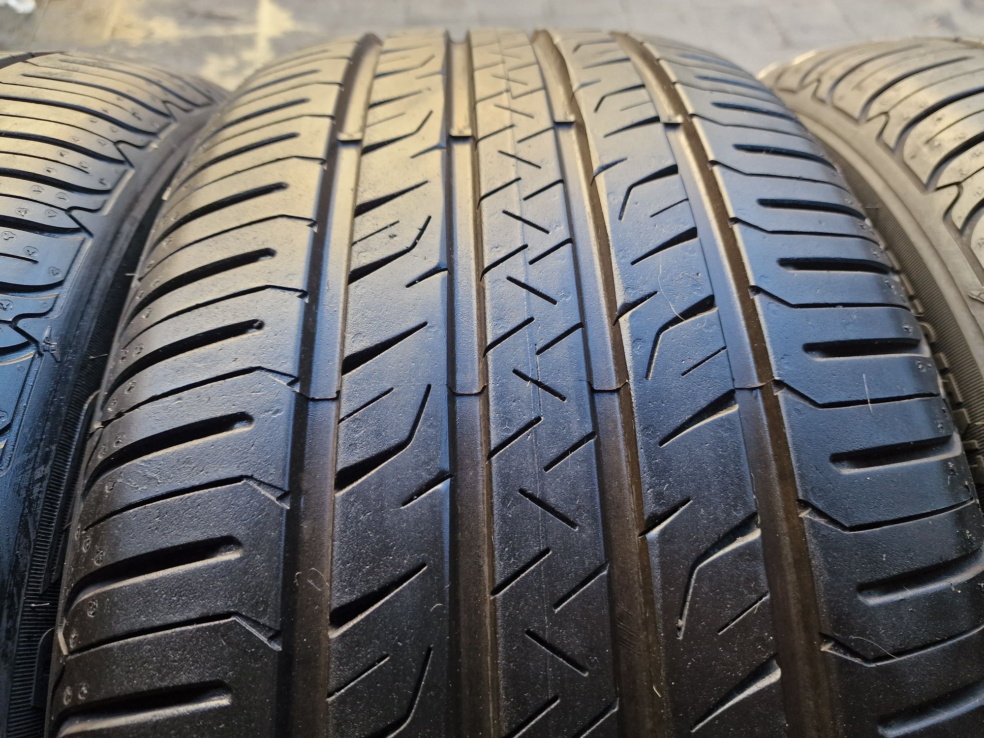 Летняя резина 245/45 R19 Goodyear Perfomance