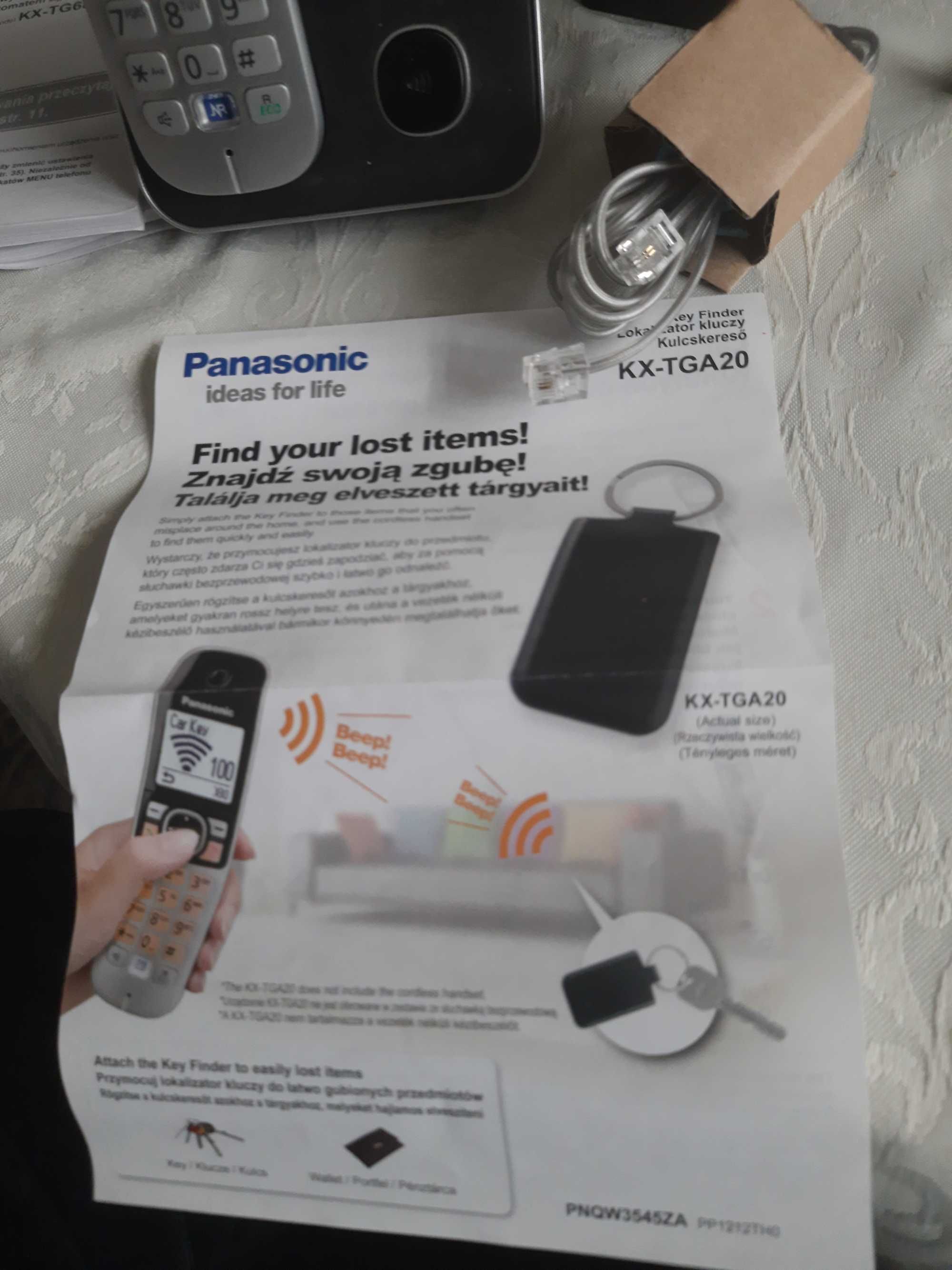 Telefon jest w dobrym stanie. Bardzo przydatny w biurze...