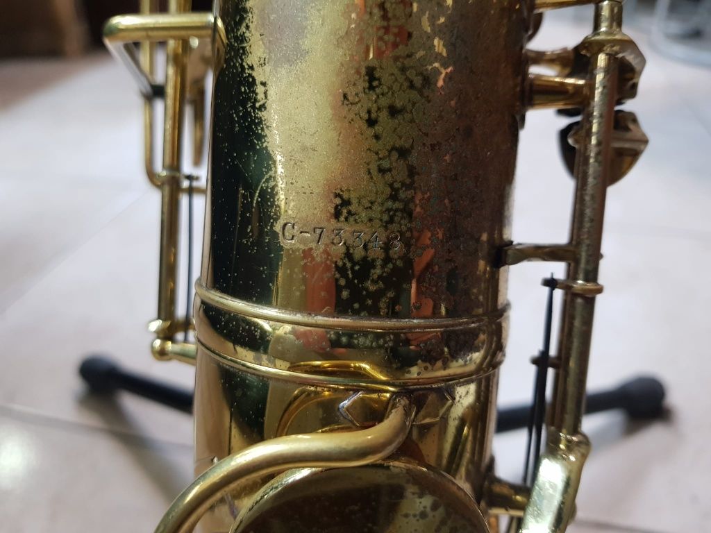 Saxofone tenor King Cleveland
