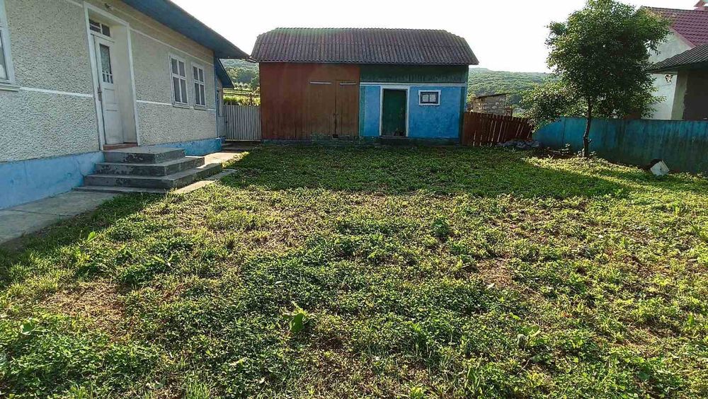 Продам приватизований  будинок в с.Горішні Шерівці