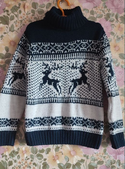 Свитер кофта с оленями мальчику 128-134р 6-7л