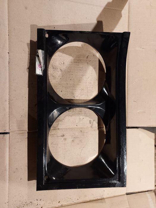 Okular plastik fiat 125p
