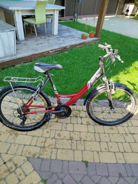 Велосипед дитячий та два дорослих