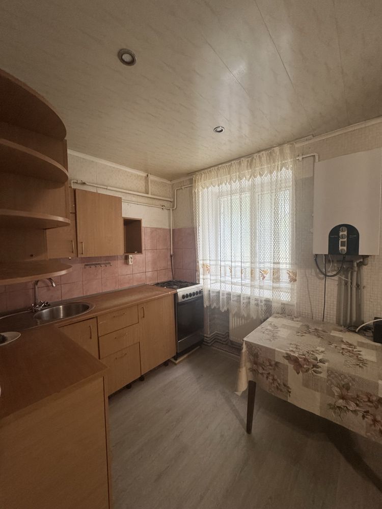 Продам 2х кімнатну квартиру з газовим опаленням