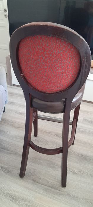 Cadeira Alta com Charme