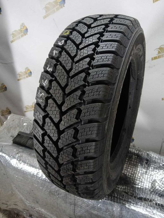 Шина Petias 215/65R16C. 1шт. Зима Розпаровка (0764)