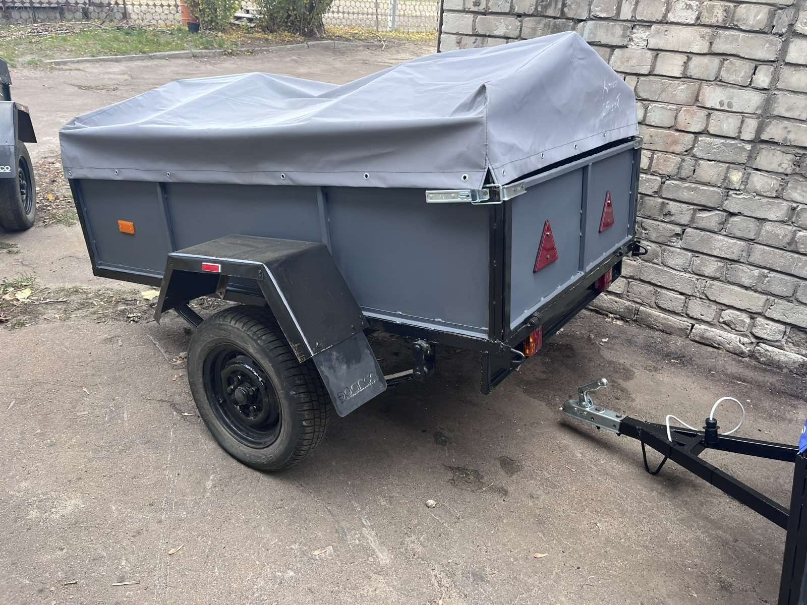 Прицеп розмір: 2×1,2 м.