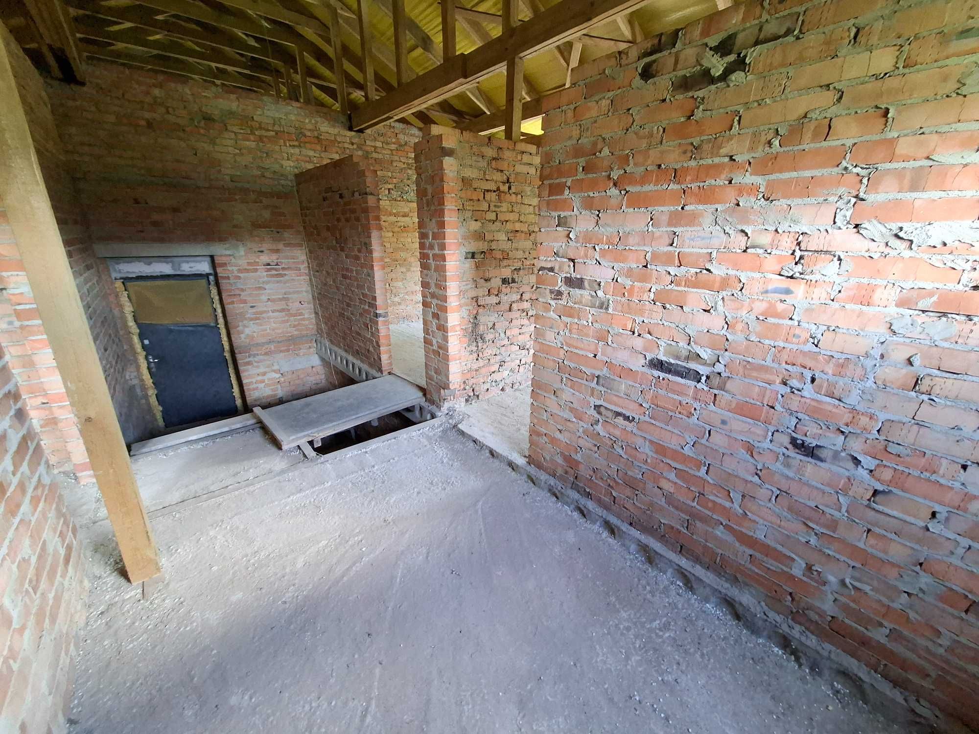 120м з виходом в Сирецький гай, Тираспольська 68Б, Нивки, Сирець 20 хв