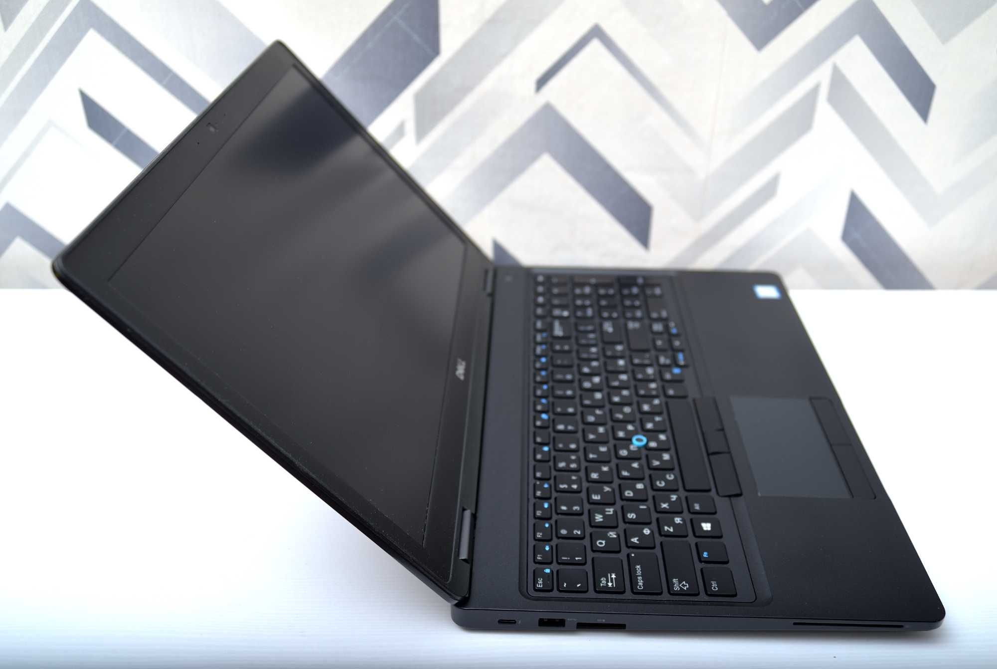 Dell Latitude 5591/ i7-8850H/ 15,6 FHD ips/ 8 RAM/ 256 SSD/ Nvidia