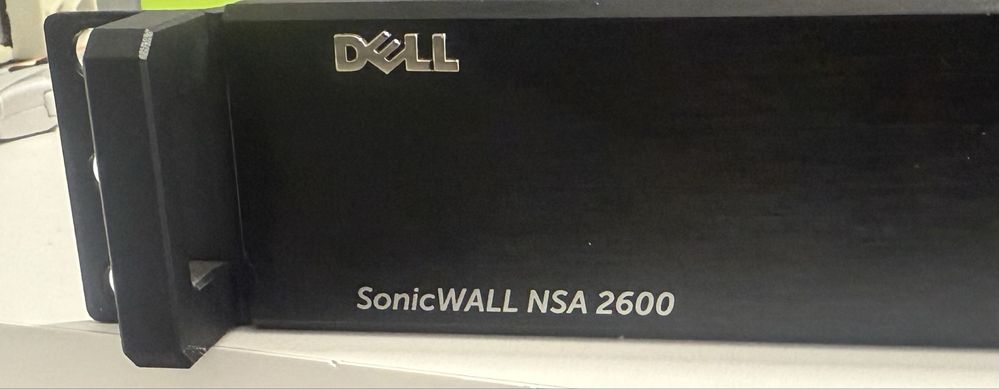 Firewalle Zapora DELL SONICWALL NSA 2600 8x1GB 2xUSB Router Switch