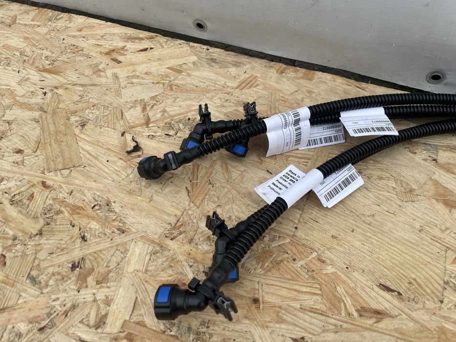 Трубка шланг омивача фар Audi Q8 шланг форсунок омивача фар ауді ку8