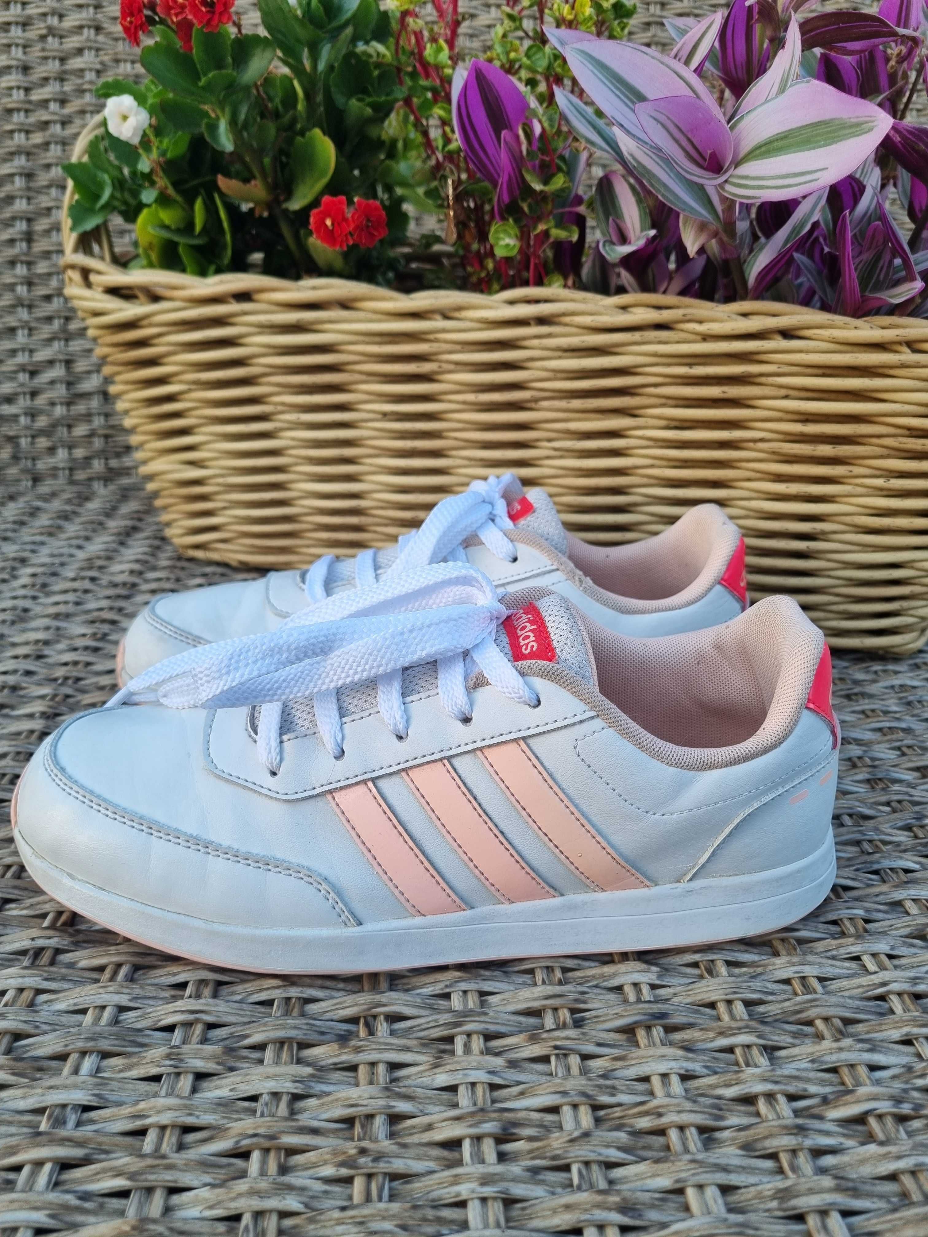 ADIDAS R 38 sneakersy Vs Switch 2.0 białe kolekcja NEO różowa podeszwa