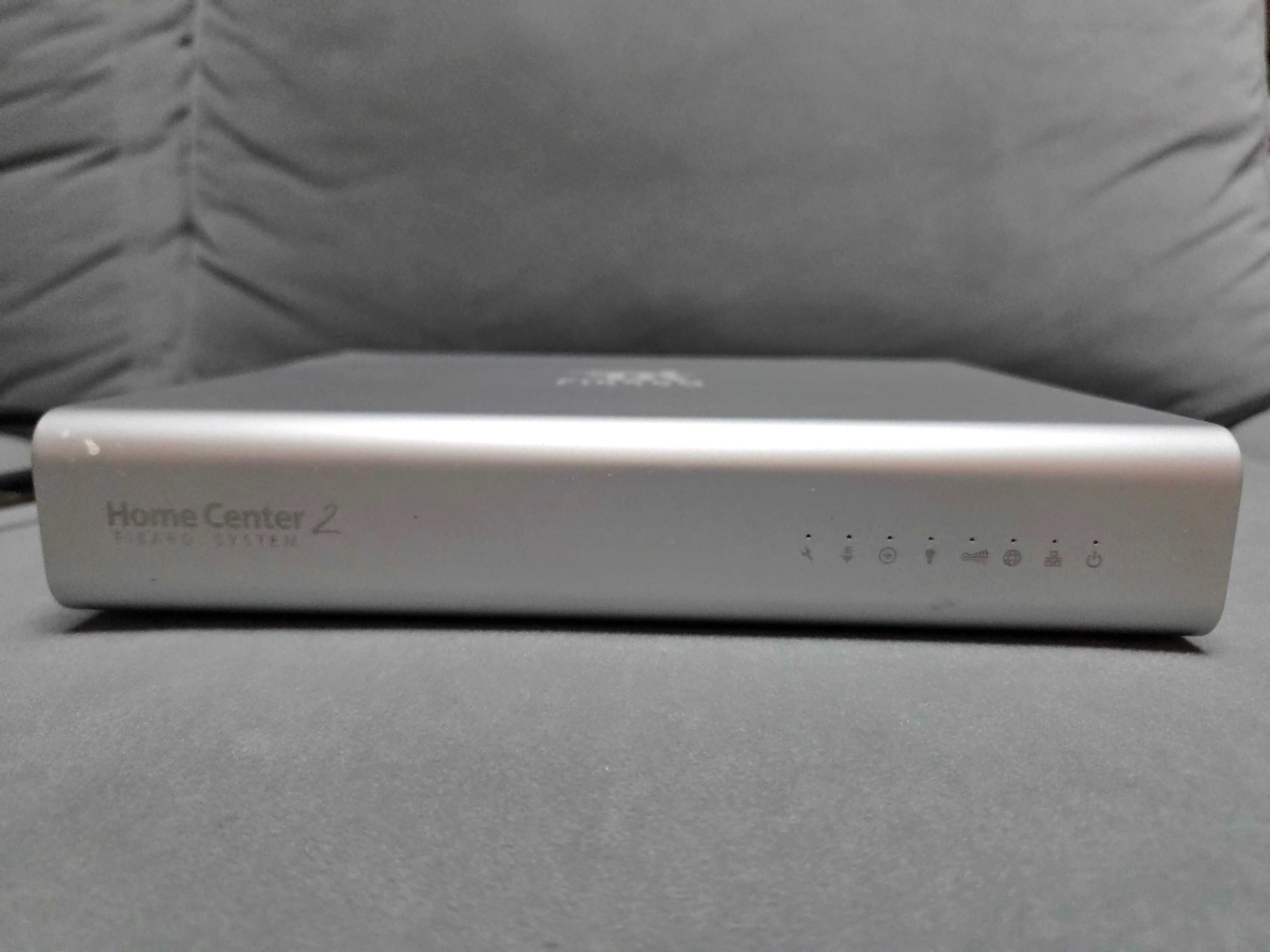 FIBARO - Centrala Home Centere 2 + glowice + czujki ruchu i temperatur