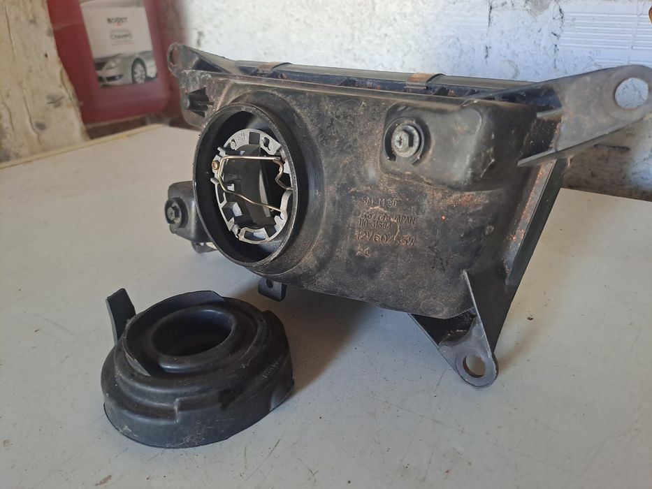 Farol dianteira original e oriunda TZR