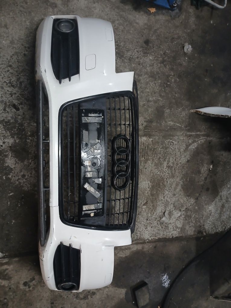 Zderzak przedni Audi a3 8p lift s-line ly9c