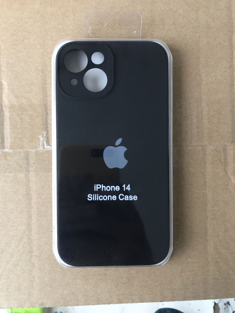 Силіконовий чохол на iPhone 14